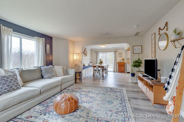 8471 45th Street SE, Ada, MI 49301