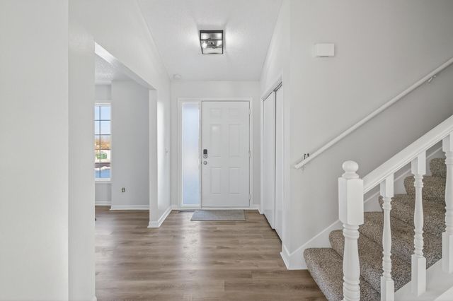 14430 Woodbridge Lane, Savage, MN 55378