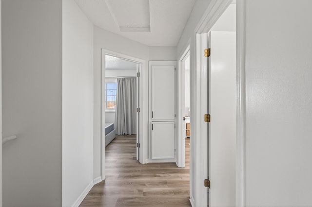 14430 Woodbridge Lane, Savage, MN 55378