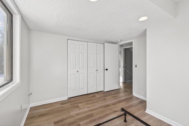 14430 Woodbridge Lane, Savage, MN 55378