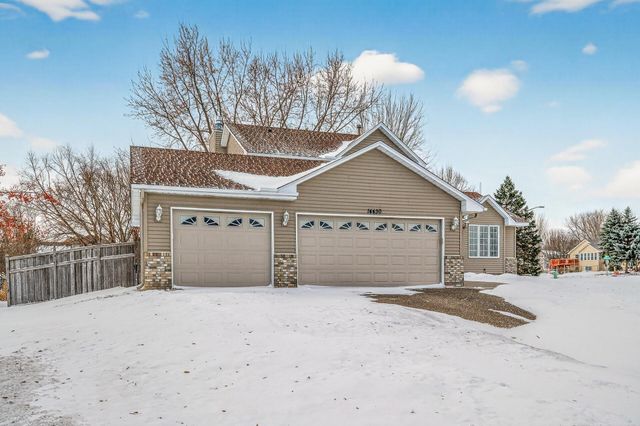 14430 Woodbridge Lane, Savage, MN 55378
