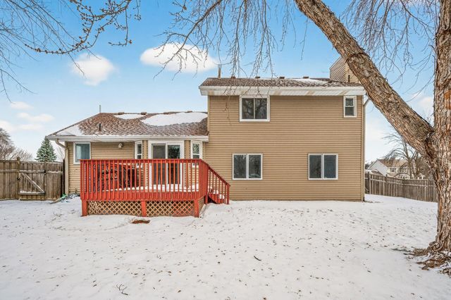 14430 Woodbridge Lane, Savage, MN 55378