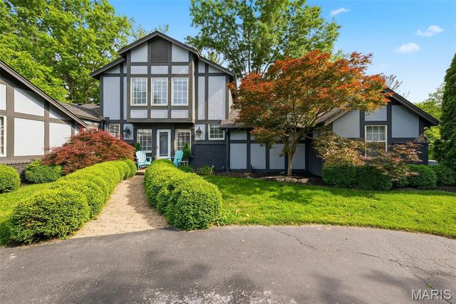 14954 Claymont Estates Drive, Chesterfield, MO 63017