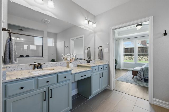 1146 Berrydale Drive, Northlake, TX 76226