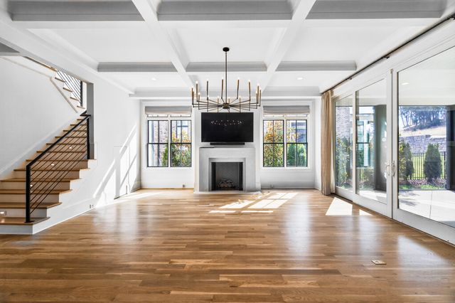 9029 Passiflora Ct, College Grove, TN 37046