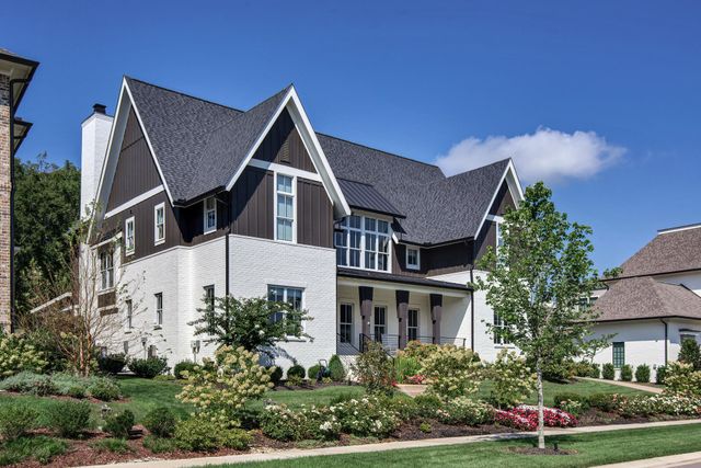 9029 Passiflora Ct, College Grove, TN 37046