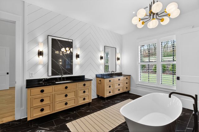 9029 Passiflora Ct, College Grove, TN 37046