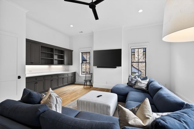 9029 Passiflora Ct, College Grove, TN 37046