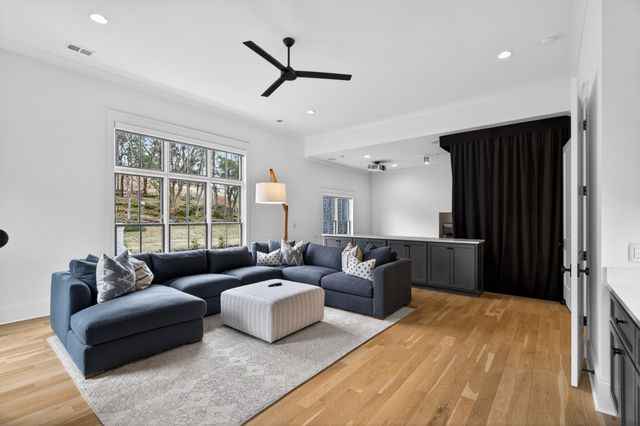 9029 Passiflora Ct, College Grove, TN 37046