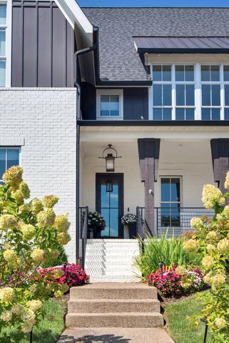 9029 Passiflora Ct, College Grove, TN 37046