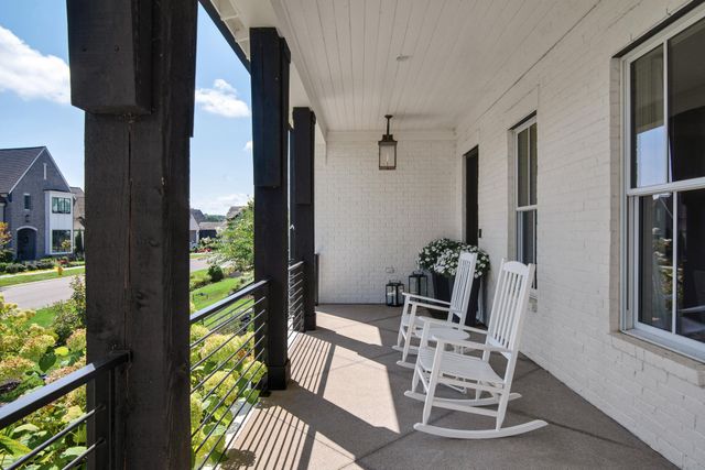 9029 Passiflora Ct, College Grove, TN 37046