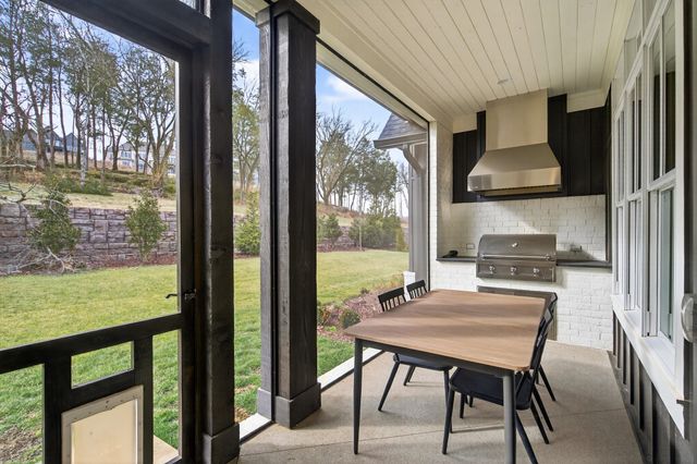 9029 Passiflora Ct, College Grove, TN 37046