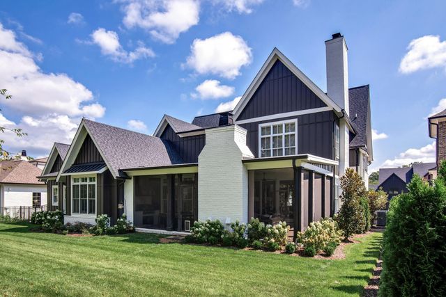 9029 Passiflora Ct, College Grove, TN 37046