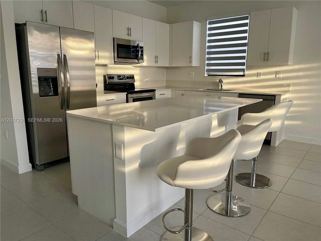 22960 SW 130th Avenue, Miami, FL 33170