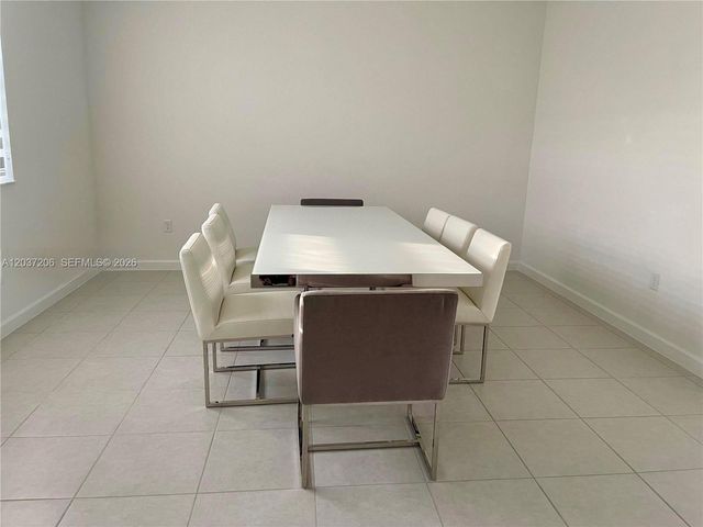22960 SW 130th Avenue, Miami, FL 33170