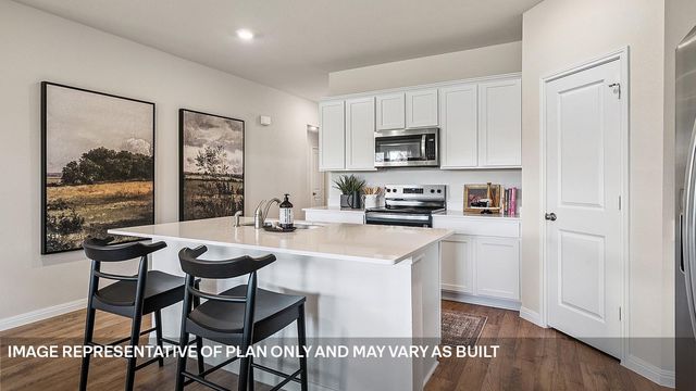 208 SOUTHRIDGE TRL, Marble Falls, TX 78654