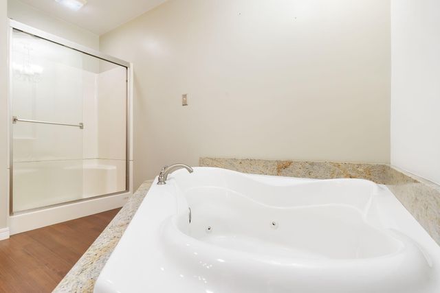 6 Bridgeview Drive, Kimberling City, MO 65686