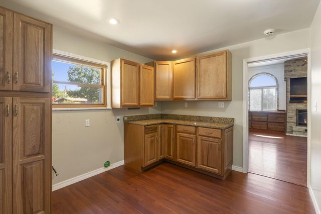 6 Bridgeview Drive, Kimberling City, MO 65686