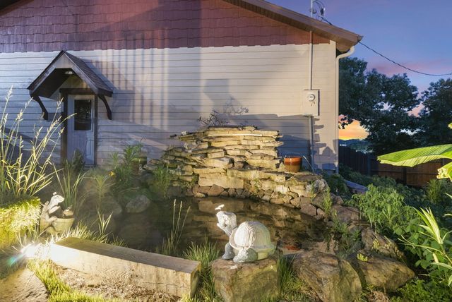 6 Bridgeview Drive, Kimberling City, MO 65686