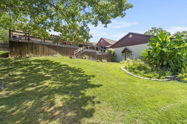6 Bridgeview Drive, Kimberling City, MO 65686