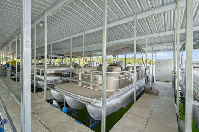 6 Bridgeview Drive, Kimberling City, MO 65686