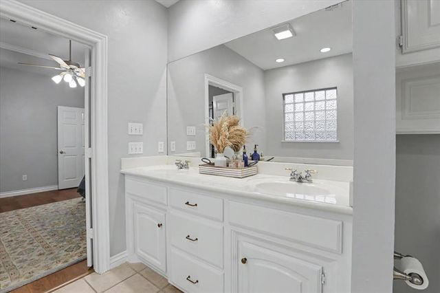 1641 Laurel Drive, Edmond, OK 73003