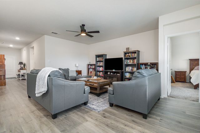 108 Condor Pass, Caddo Mills, TX 75135