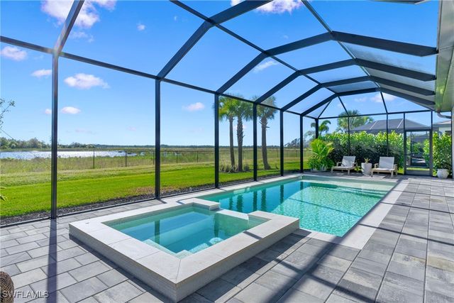 20507 Napa LOOP, Estero, FL 33928