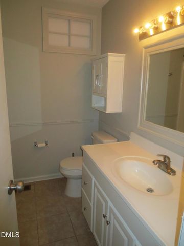 25 E North Street, Angier, NC 27501