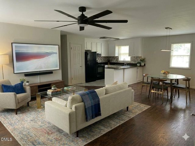 25 E North Street, Angier, NC 27501