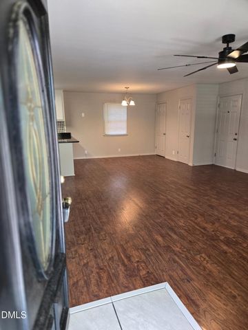 25 E North Street, Angier, NC 27501