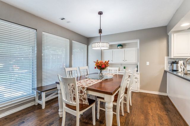 2719 N Surrey Drive, Carrollton, TX 75006