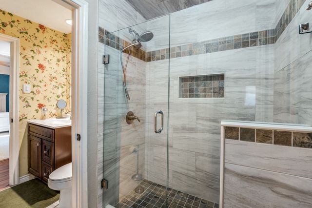 2719 N Surrey Drive, Carrollton, TX 75006