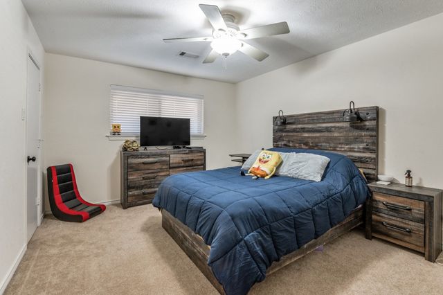 2719 N Surrey Drive, Carrollton, TX 75006