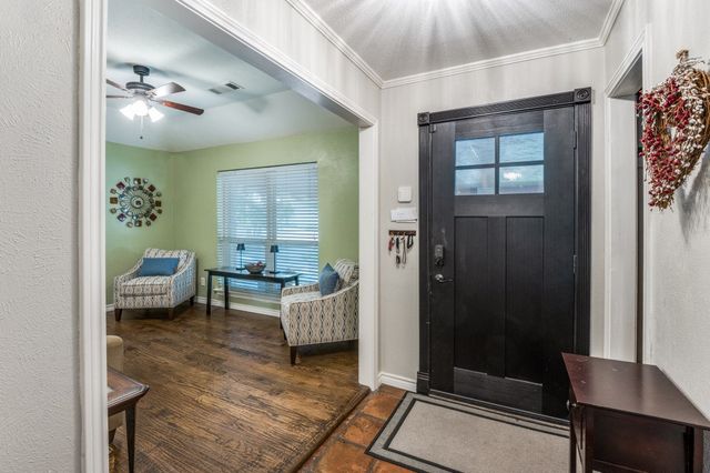 2719 N Surrey Drive, Carrollton, TX 75006