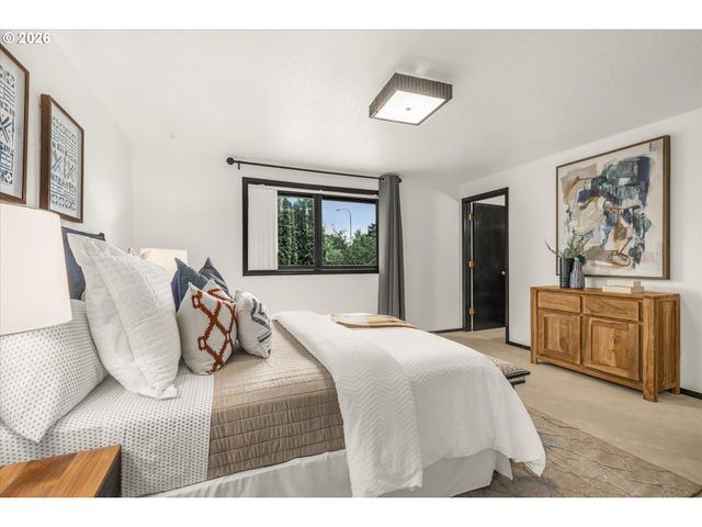 12950 Se MARISA Ct, Happy Valley, OR 97086