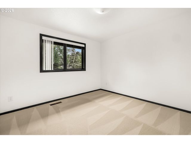 12950 Se MARISA Ct, Happy Valley, OR 97086