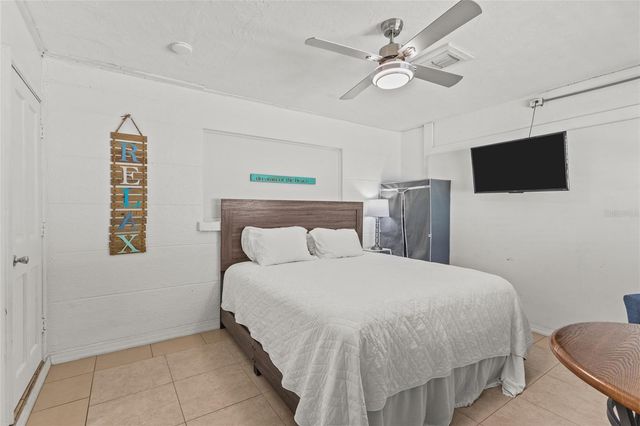 2082 ORCHID STREET, Sarasota, FL 34239