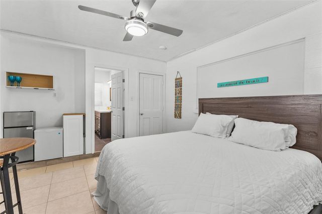 2082 ORCHID STREET, Sarasota, FL 34239