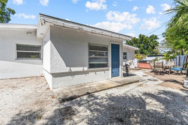 2082 ORCHID STREET, Sarasota, FL 34239