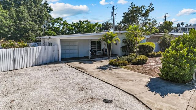 2082 ORCHID STREET, Sarasota, FL 34239
