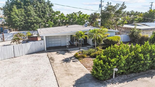 2082 ORCHID STREET, Sarasota, FL 34239