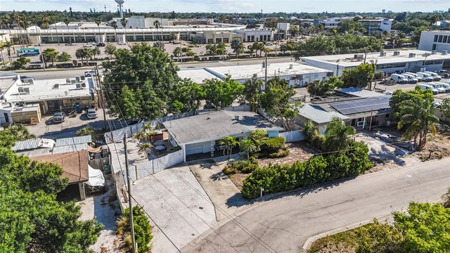 2082 ORCHID STREET, Sarasota, FL 34239