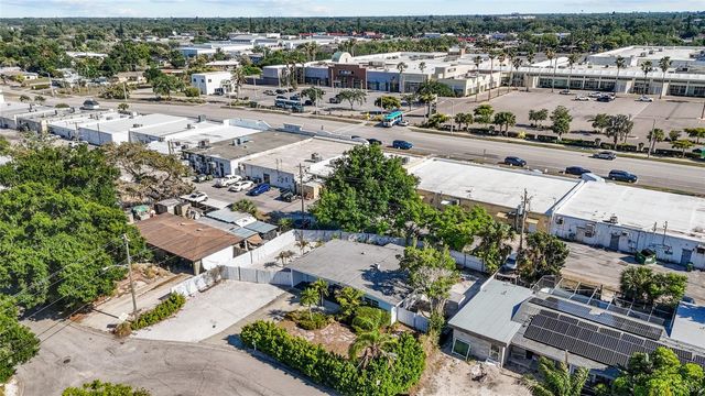 2082 ORCHID STREET, Sarasota, FL 34239