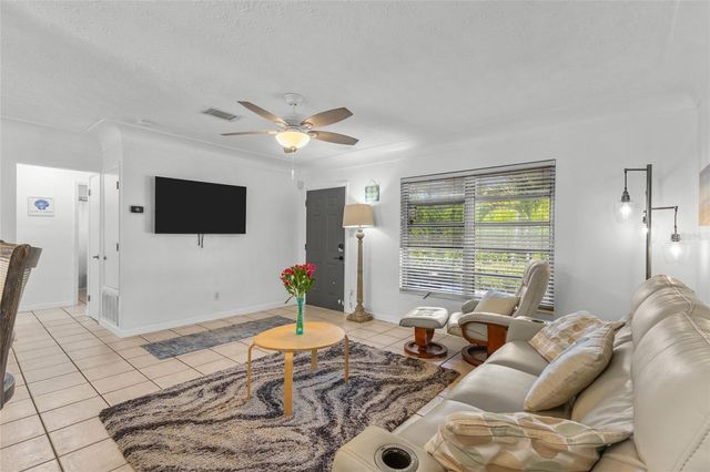 2082 ORCHID STREET, Sarasota, FL 34239