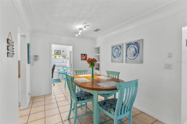 2082 ORCHID STREET, Sarasota, FL 34239