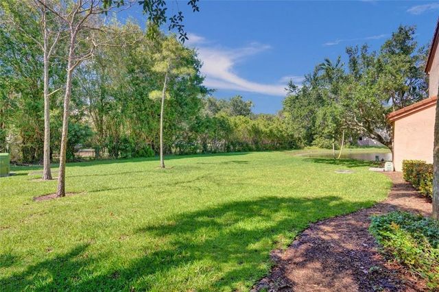 10791 NW 14th Street 303, Plantation, FL 33322