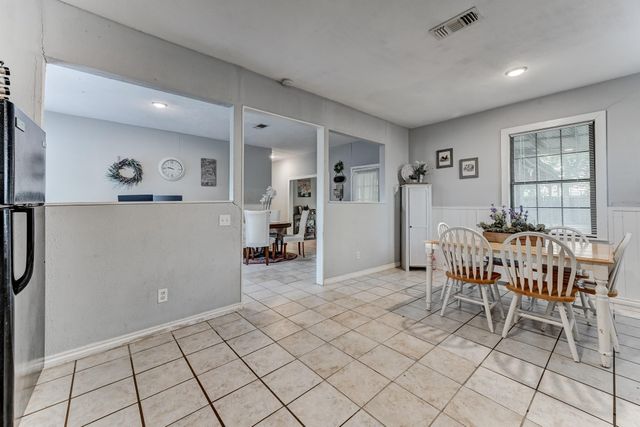 11987 Nelwood Street, Willis, TX 77318