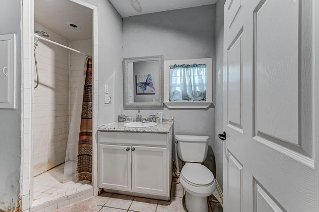 11987 Nelwood Street, Willis, TX 77318