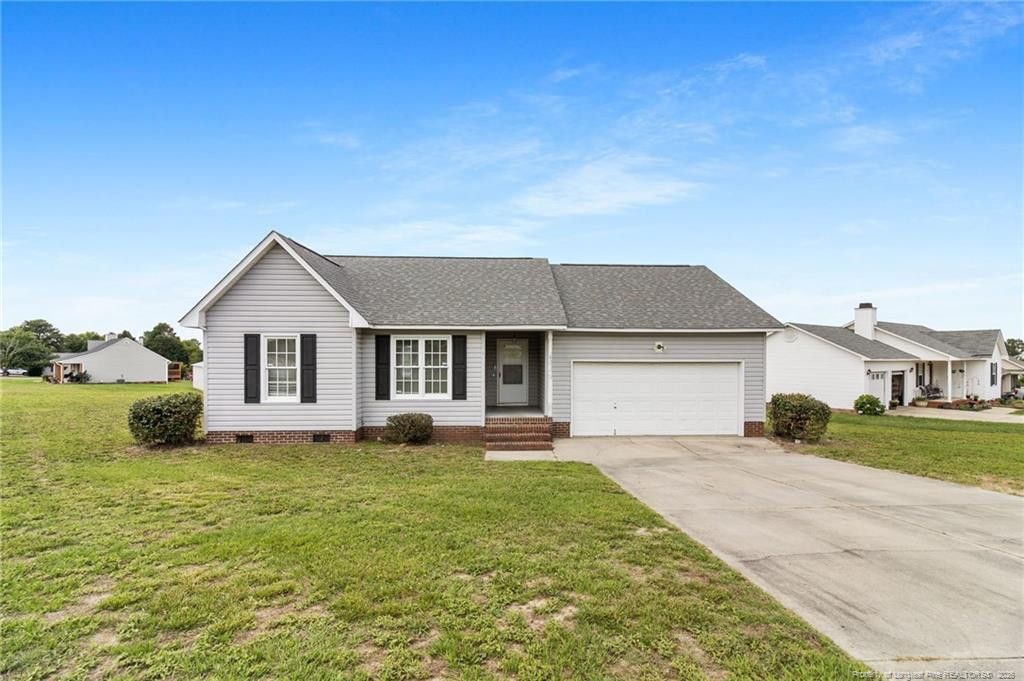 15 Peach Blossom Circle, Sanford, NC 27332